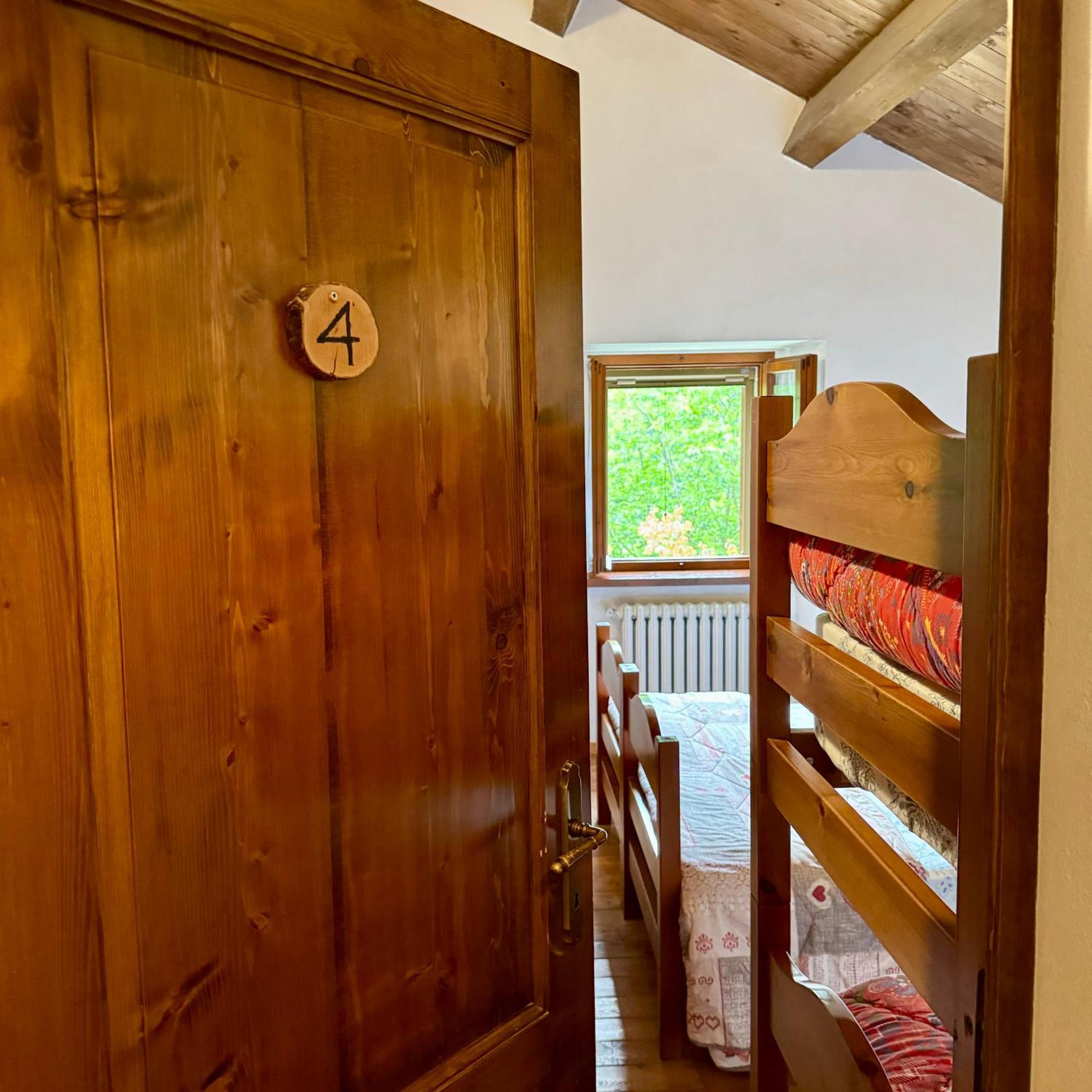 Albergo Ristorante Ca Di Veroli Баньо ди Романя Екстериор снимка